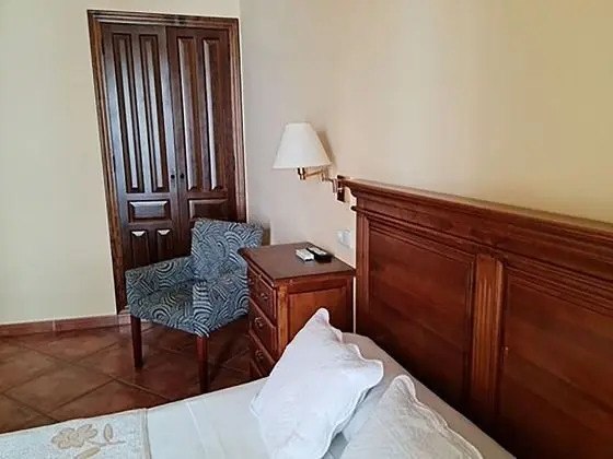 Tek Büyük Yataklı Oda
