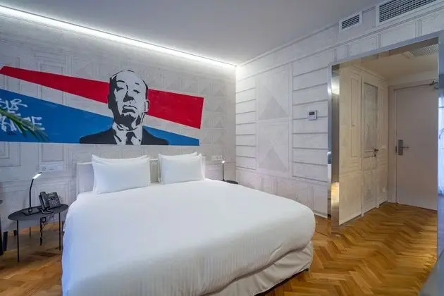 Superior Tek Büyük Yataklı Oda