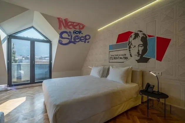 Superior Tek Büyük Yataklı Oda