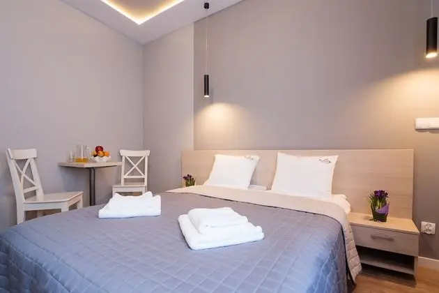 Büyük Yataklı Tek Kişilik Oda