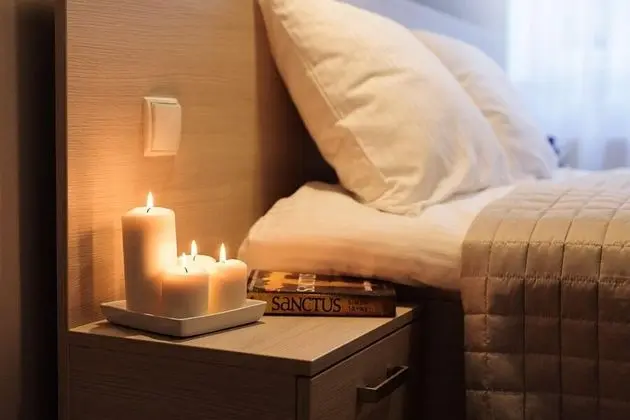 Tek Büyük Yataklı Oda