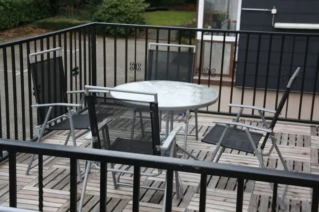 Standard Tek Büyük veya İki Ayrı Yataklı Oda, Sigara İçilmez