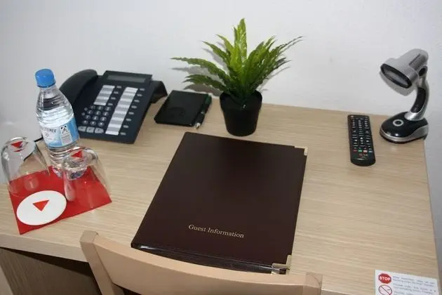 Standard Üç Kişilik Oda, Sigara İçilmez