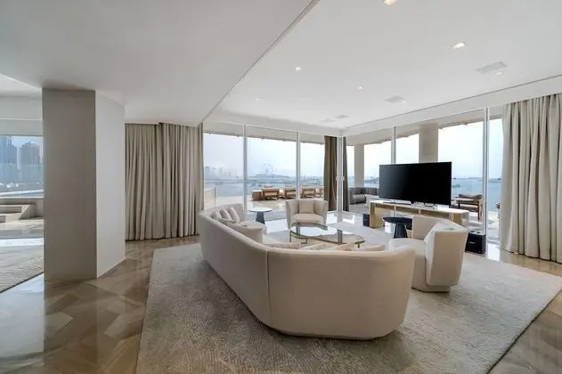 Panoramic Çatı Katı Süiti (Penthouse), 2 Yatak Odası, Kişiye Özel Havuzlu, Marina Manzaralı