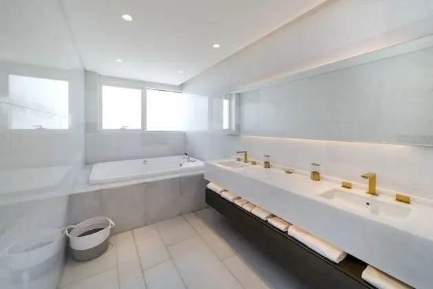 Panoramic Çatı Katı Süiti (Penthouse), 2 Yatak Odası, Kişiye Özel Havuzlu, Marina Manzaralı