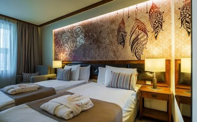 İki Ayrı Yataklı Oda (Free WiFi & SPA access)
