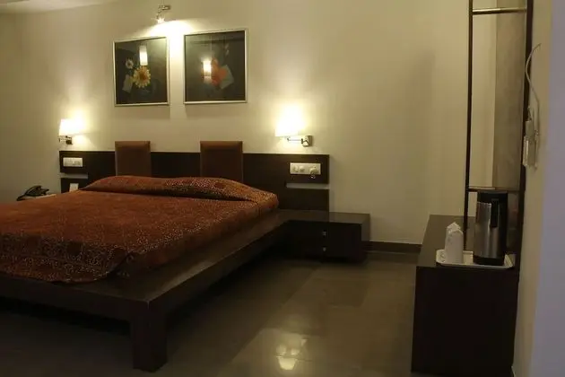 Deluxe Oda, 1 En Büyük (King) Boy Yatak