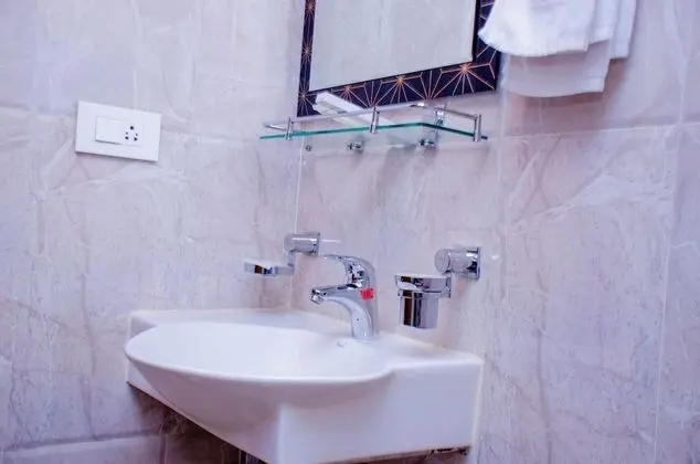 Standard Tek Büyük Yataklı Oda, Şehir Manzaralı