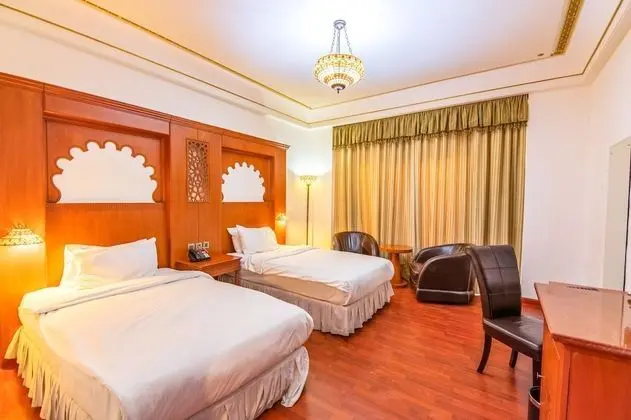 İki Ayrı Yataklı Oda, Şehir Manzaralı