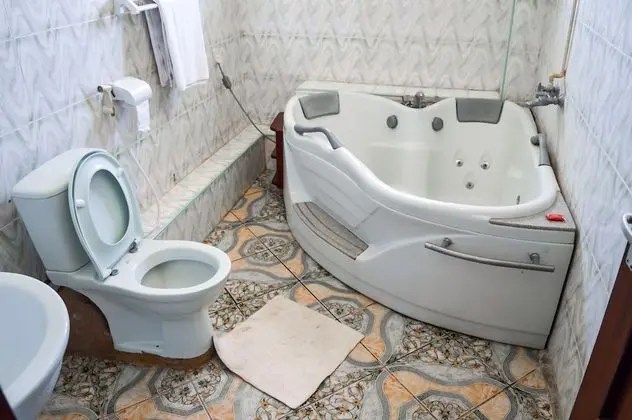 Deluxe Tek Büyük Yataklı Oda