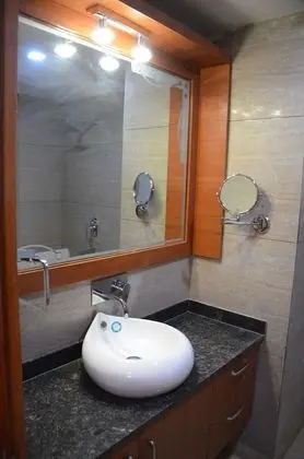 Deluxe Tek Büyük Yataklı Oda, 1 En Büyük (King) Boy Yatak