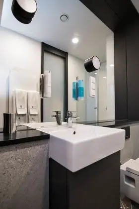 Deluxe Tek Büyük veya İki Ayrı Yataklı Oda