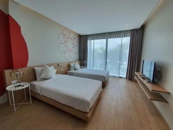 Stüdyo, Bahçe Manzaralı