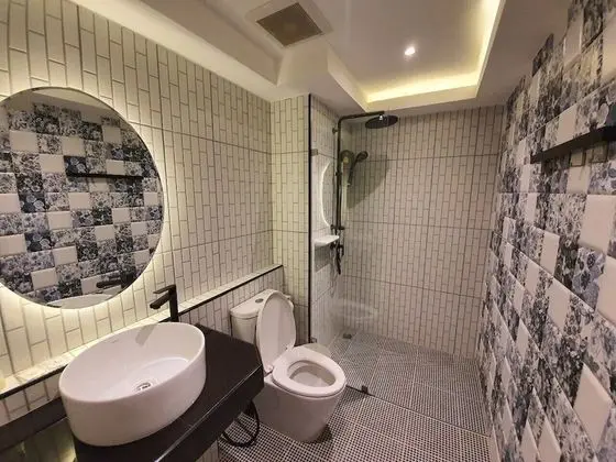 Stüdyo, Bahçe Manzaralı