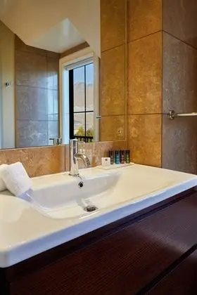 Luxury Villa, 3 Yatak Odası, Göl Manzaralı