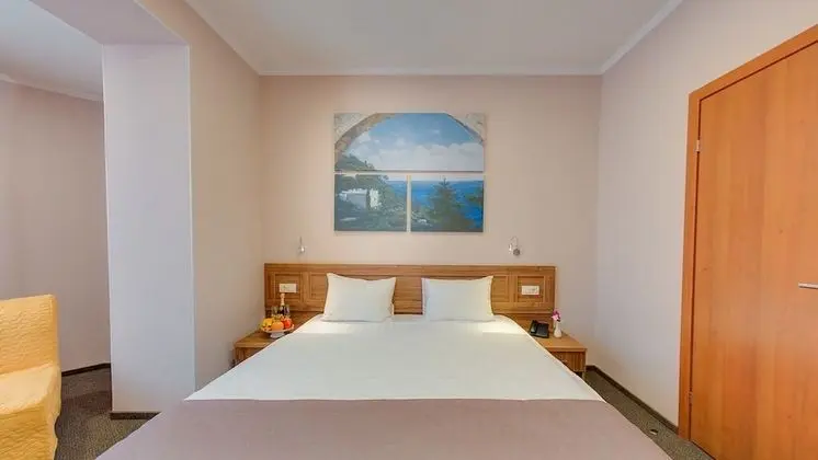 Tek Büyük veya İki Ayrı Yataklı Oda