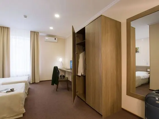 Tek Büyük veya İki Ayrı Yataklı Oda