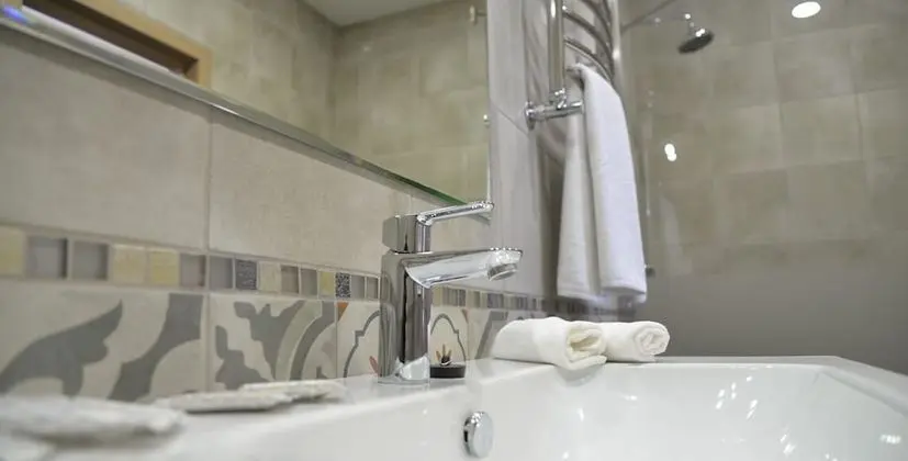 Tek Büyük veya İki Ayrı Yataklı Oda