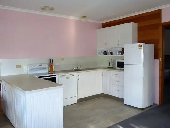 Standard Apart Daire, 2 Yatak Odası, Sigara İçilmez, Mutfak (Forester unit)