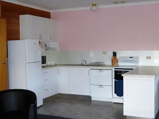 Standard Apart Daire, 2 Yatak Odası, Sigara İçilmez, Mutfak (Forester unit)