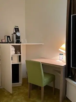 Superior Tek Büyük Yataklı Oda (1 King bed)