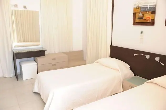 Exclusive Villa, 3 Yatak Odası, Kişiye Özel Havuzlu, Denize Sıfır