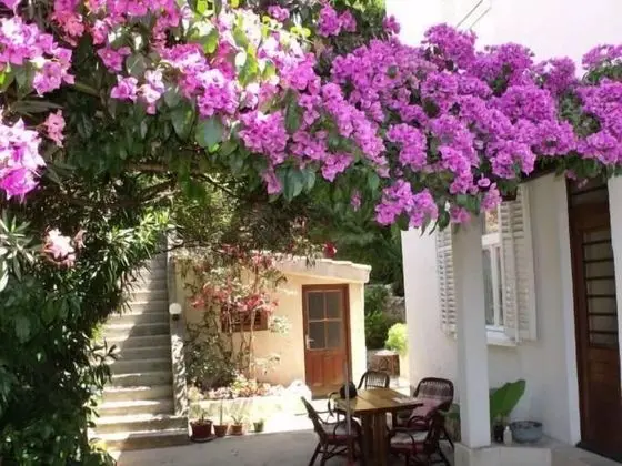 Apart Daire (One Bedroom Apartment with Two Terrac)