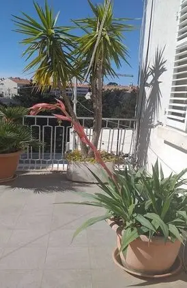 Apart Daire (One Bedroom Apartment with Two Terrac)