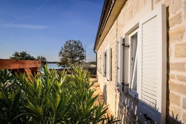 Family Apart Daire, Deniz Manzaralı