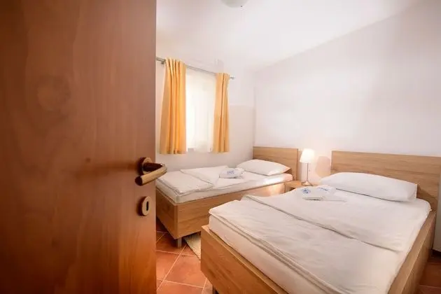 Grand Apart Daire, Deniz Manzaralı
