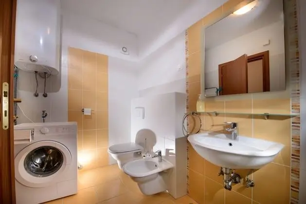 Grand Apart Daire, Deniz Manzaralı
