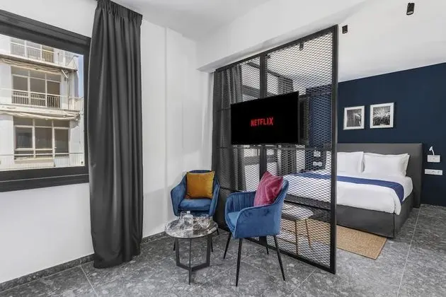 Junior Stüdyo Süit, 1 Büyük (Queen) Boy Yatak ve Çekyat