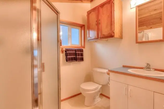 Ev, Birden Çok Yatak (Play Chalet (MCA 489))