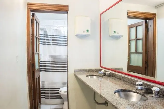 Economy İki Ayrı Yataklı Oda, 2 Tek Kişilik Yatak, Ortak Banyo