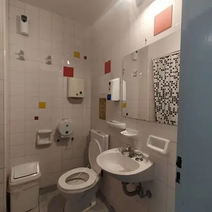 Ortak Ranzalı Oda, Sadece kadınlar için, Özel Banyo