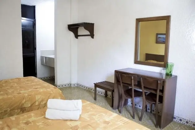 Standard Üç Kişilik Oda, Birden Çok Yatak, Sigara İçilmez