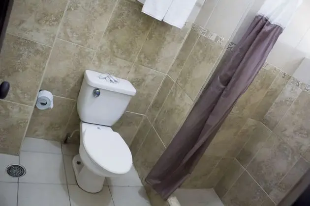 Standard Üç Kişilik Oda, Birden Çok Yatak, Sigara İçilmez