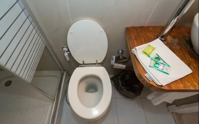 Üç Kişilik Oda