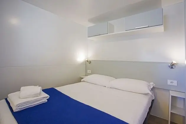 Superior Karavan, Sigara İçilmez