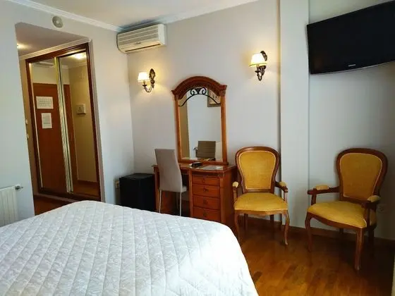 Tek Büyük veya İki Ayrı Yataklı Oda