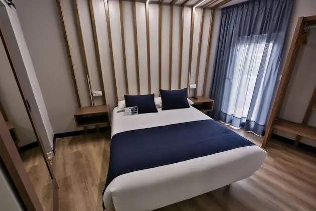 Family Dört Kişilik Oda, Birden Çok Yatak, Sigara İçilmez