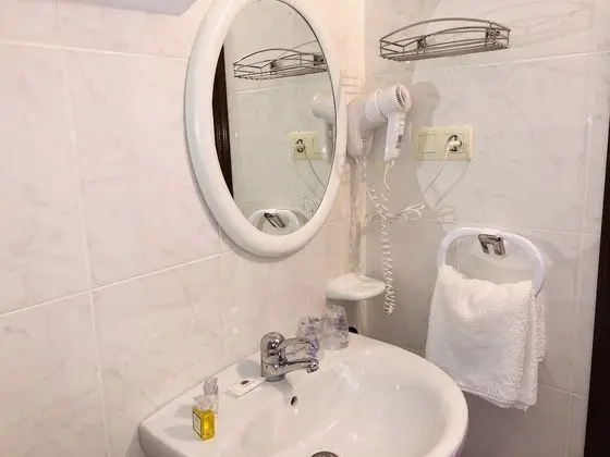 Basic Tek Kişilik Oda