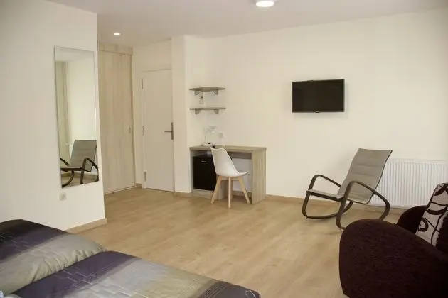 Family Oda, Dağ Manzaralı