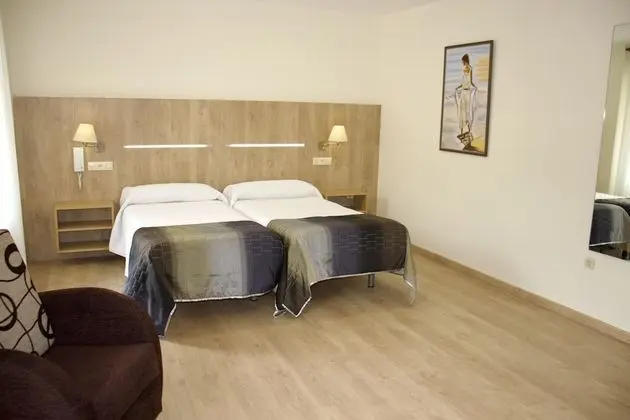 Family Oda, Dağ Manzaralı