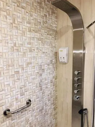 Family Oda, Dağ Manzaralı