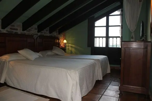 Standard Tek Büyük veya İki Ayrı Yataklı Oda