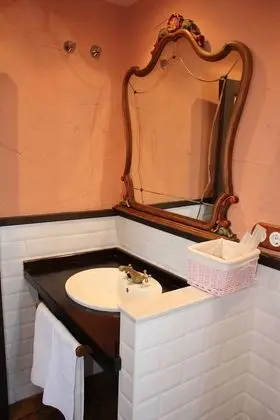 Standard Tek Büyük veya İki Ayrı Yataklı Oda