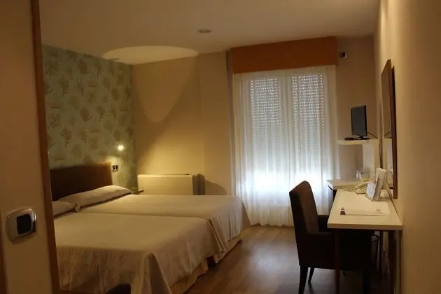 Standard Tek Büyük veya İki Ayrı Yataklı Oda