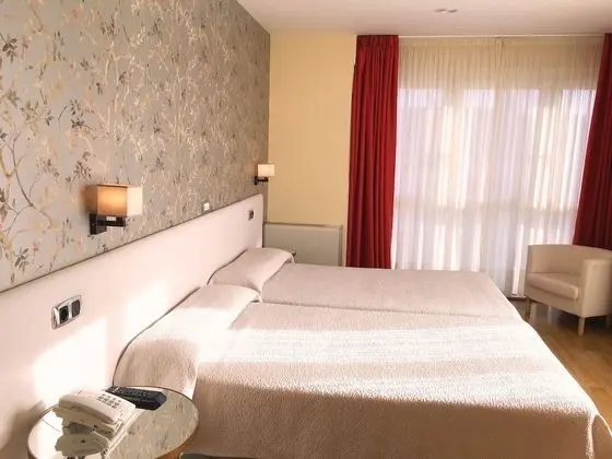 Standard Tek Büyük veya İki Ayrı Yataklı Oda