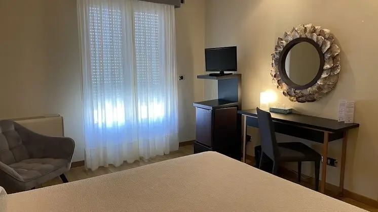 Standard Tek Büyük veya İki Ayrı Yataklı Oda